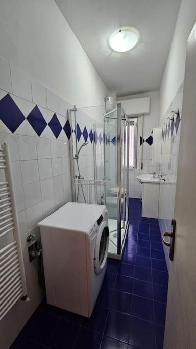 Monticelli Apt - 6 Posti Letto Флоренция Экстерьер фото
