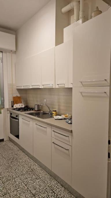 Monticelli Apt - 6 Posti Letto Флоренция Экстерьер фото